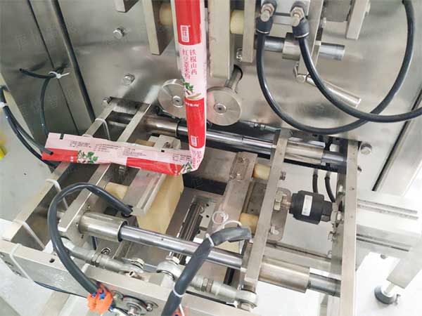 卷膜製袋的小立式榴莲视频免费观看
