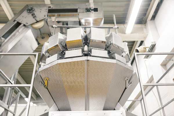 土豆粉榴莲视频免费观看與計量裝置配套可自動完成包裝全過程