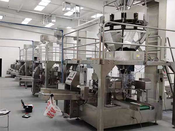 全自動預製袋幹果榴莲视频免费观看價格高於薄膜製袋的立式榴莲视频免费观看